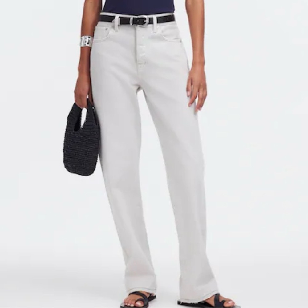 Madewell Women's Low Slung Straight Leg Jeans in Stone Denim